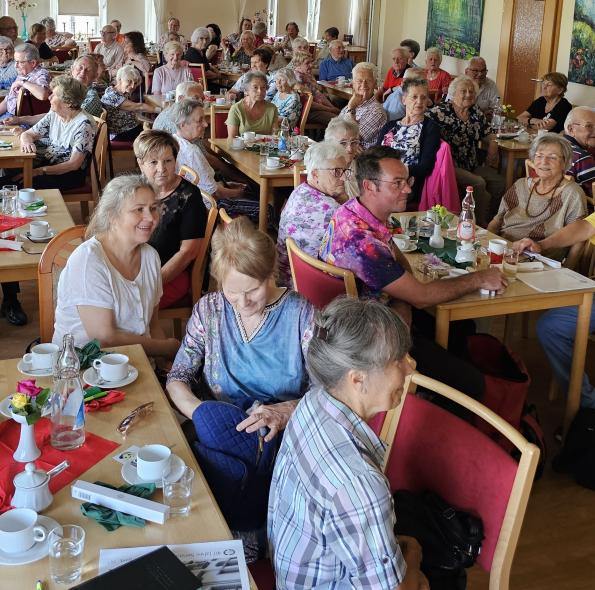 Mitgliedergruppe 910 feierte 80 Jahre Volkssolidarität und 35 Jahre Bestehen der Mitgliedergruppe